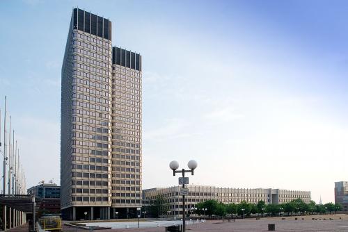 John F. Kennedy Federal Building