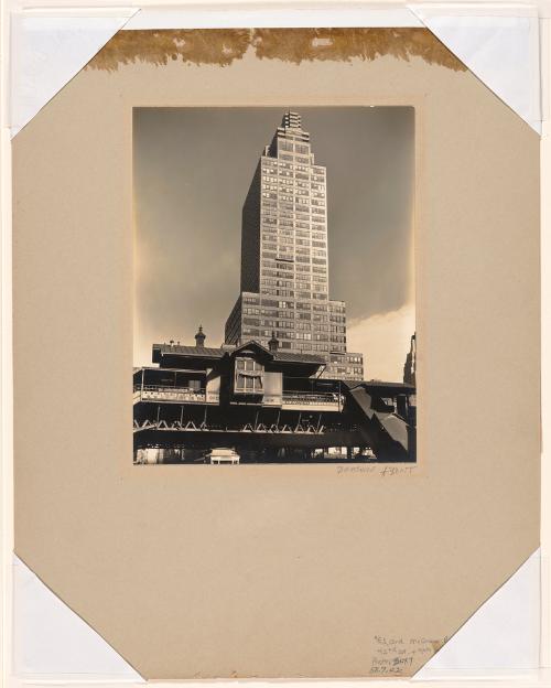 "El" Mcgraw Building, 42nd and Ninth Avenue by Berenice Abbott